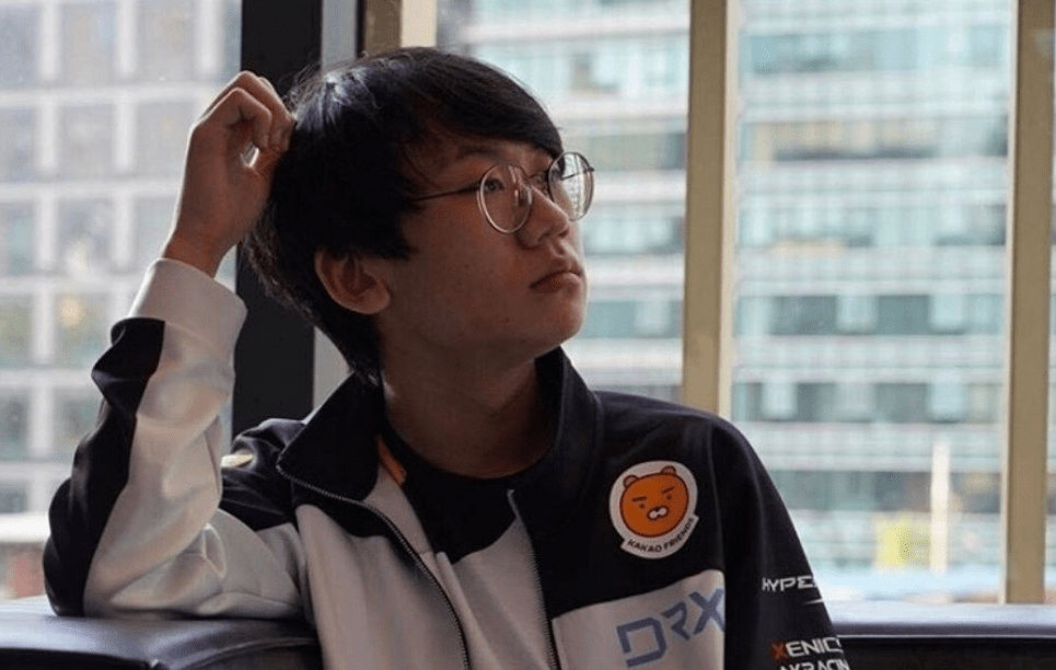 DRX2轻取EG，Uzi高光表现