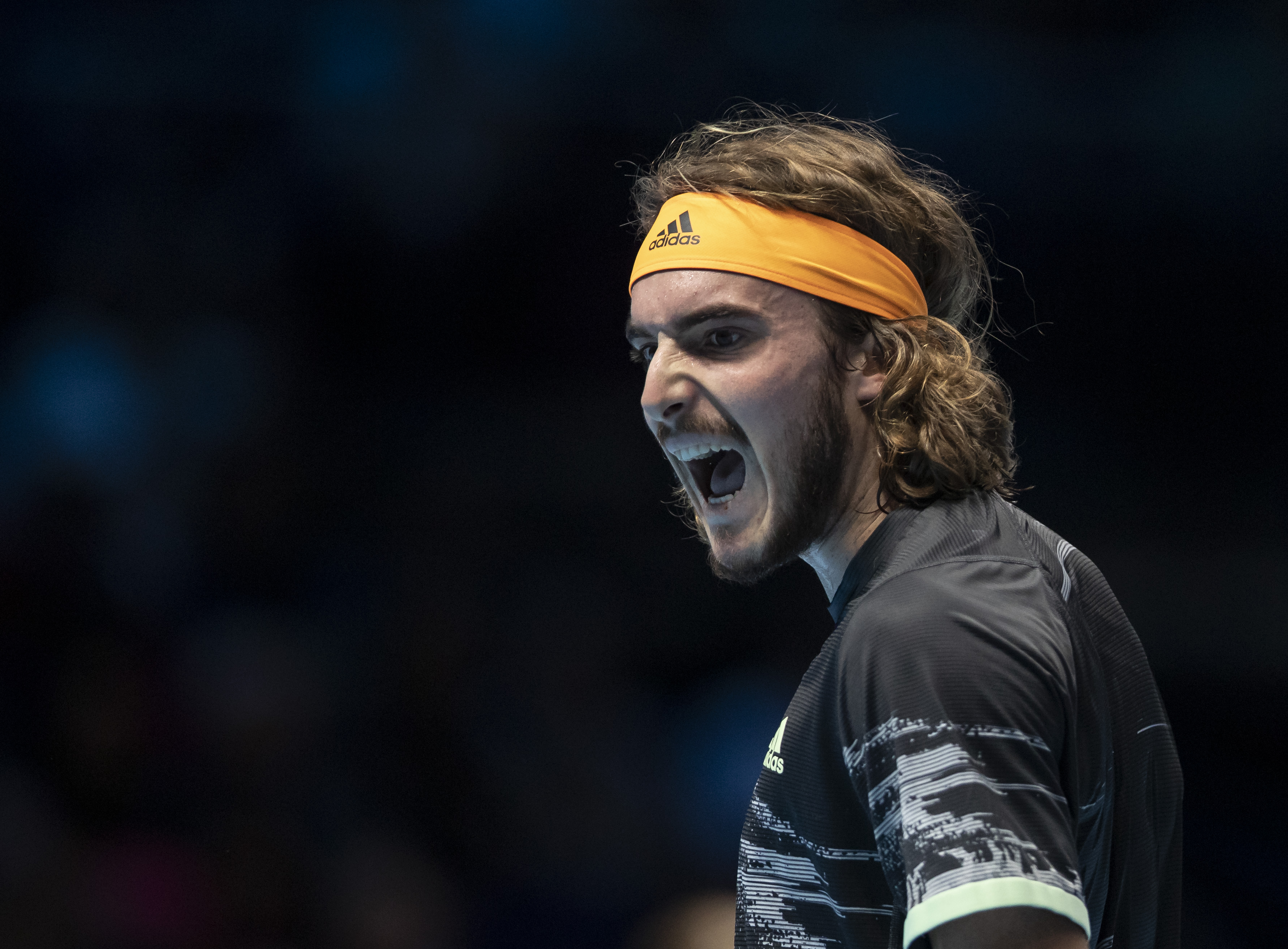 关于德国网球队力克日本网球队,西西帕斯制霸全场的信息 关于德国网球队力克日本网球队,西西帕斯制霸全场的信息