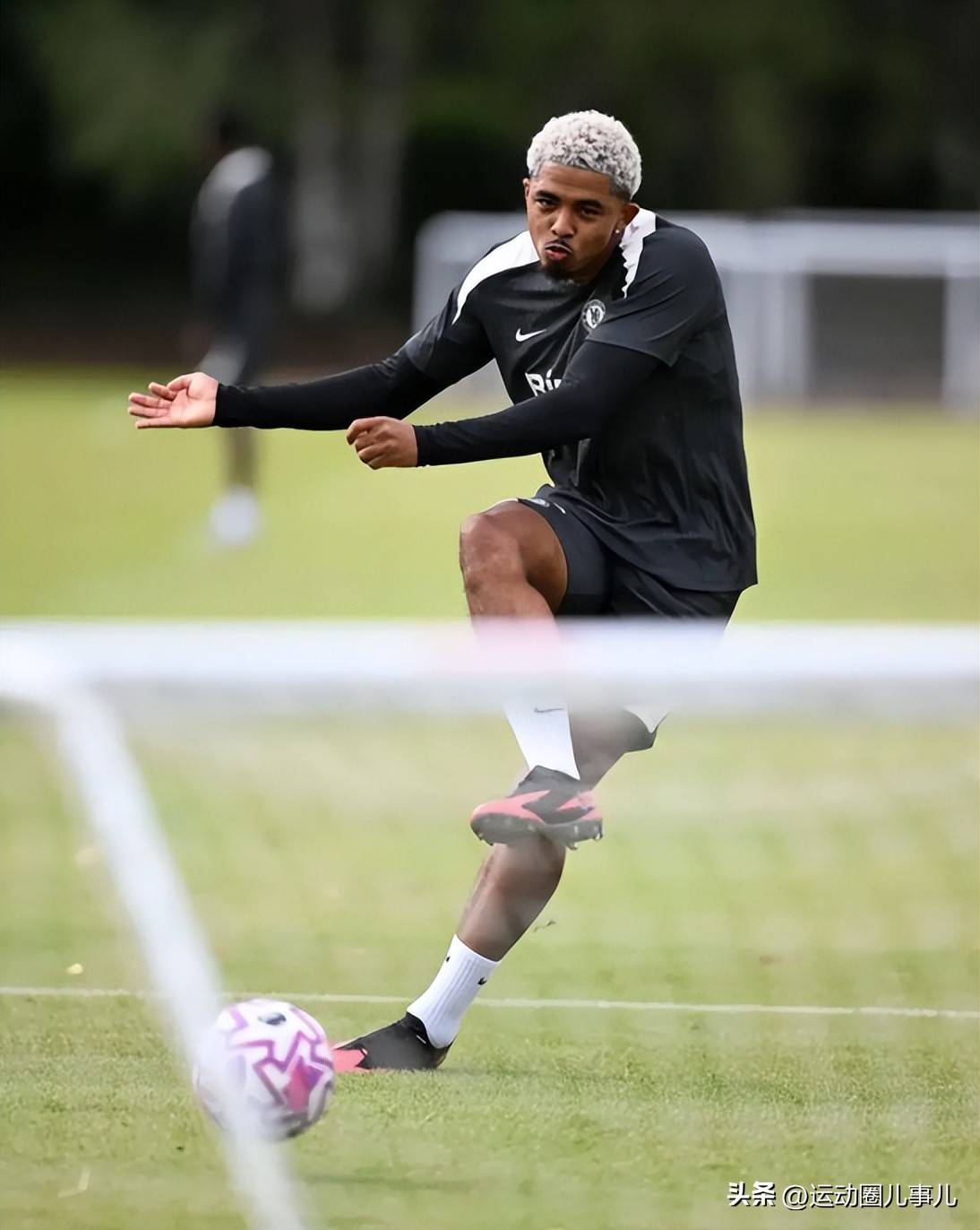 关于切尔西客场惨败,主帅面临压力!的信息 关于切尔西客场惨败,主帅面临压力!的信息