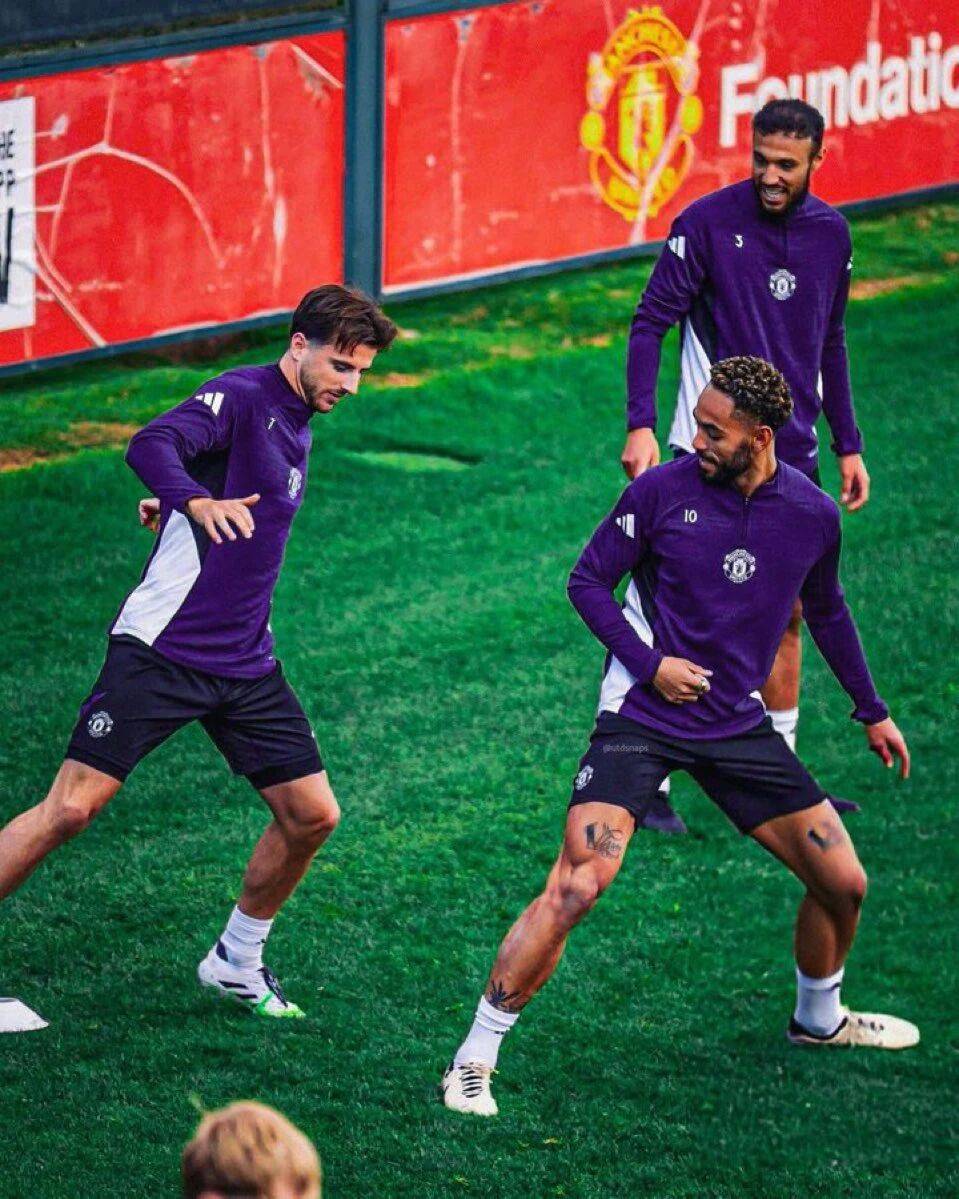 开云体育下载-关于曼城足球俱乐部主力球员因伤缺阵数周的信息