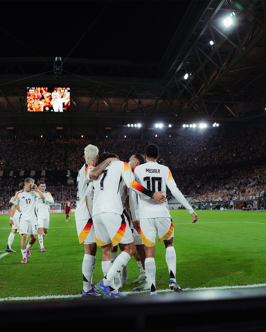 柏林联队表现出色,成功战胜对手的简单介绍 柏林联队表现出色,成功战胜对手的简单介绍