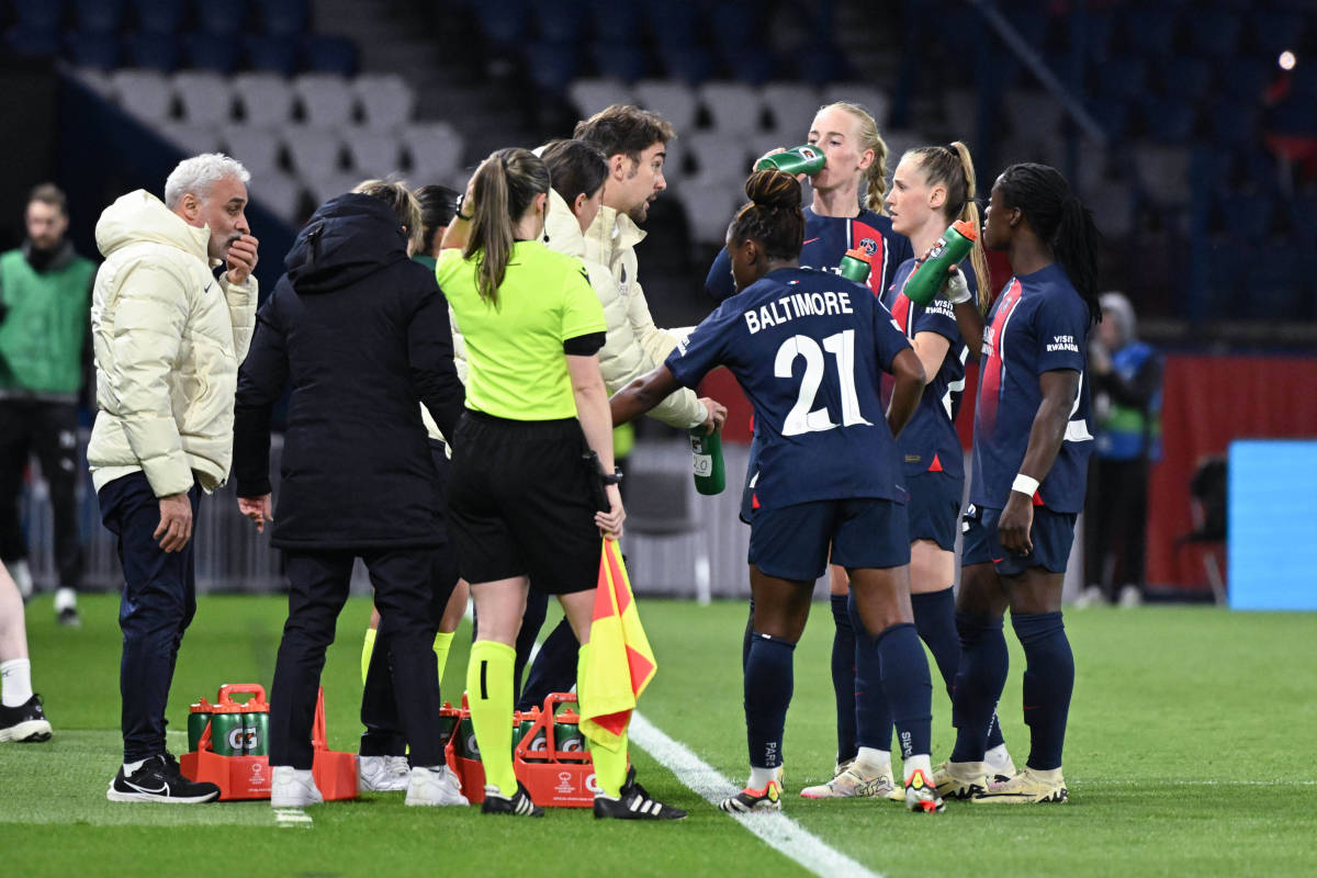 阿弗顿联队办球迷活动，吸引支持