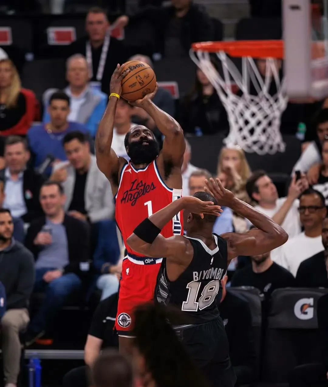 关于快船终结连败,开拓者胜森林狼的信息 关于快船终结连败,开拓者胜森林狼的信息