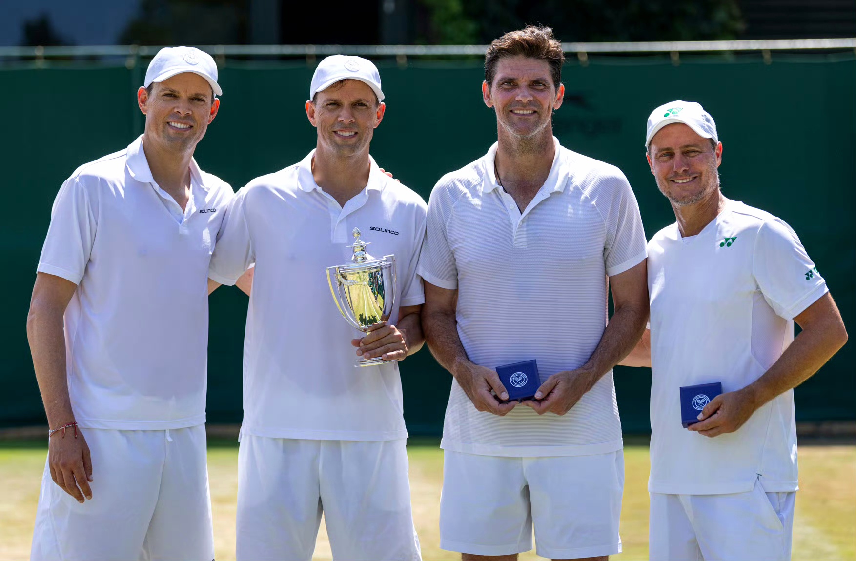 包含男子网球双打：西班牙组合擒金牌的词条