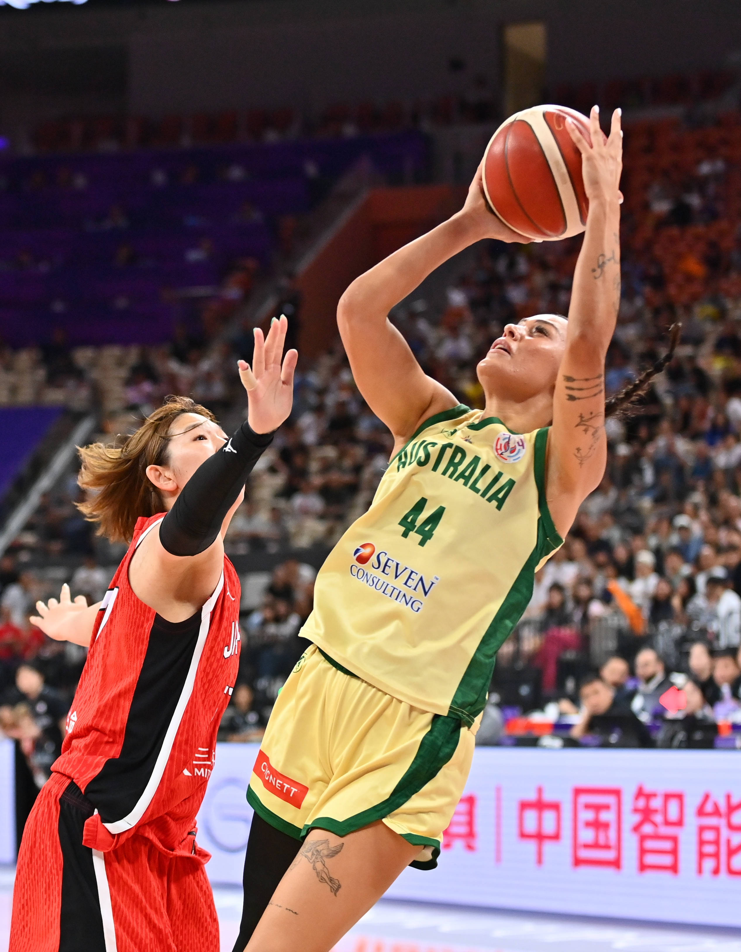 欧亚篮球盛宴开赛,全球球迷高度关注 欧亚篮球盛宴开赛,全球球迷高度关注