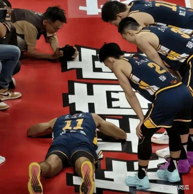 广东队主场对战吉林队,迎来本赛季首场较量 广东队主场对战吉林队,迎来本赛季首场较量