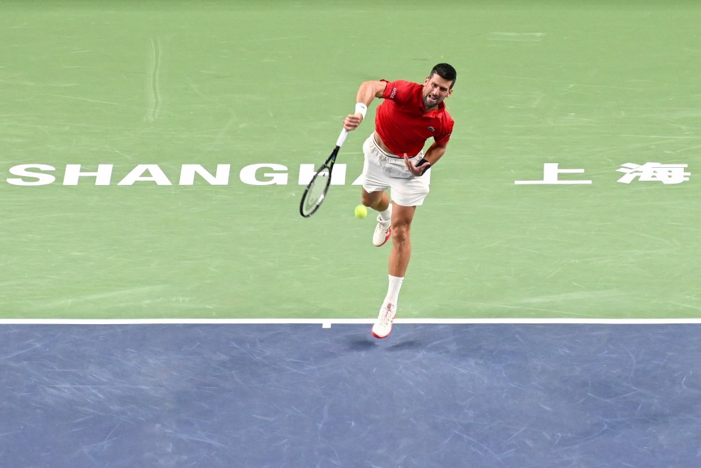 关于世界网球队绝杀英国网球队，德约科维奇惊艳世界的信息