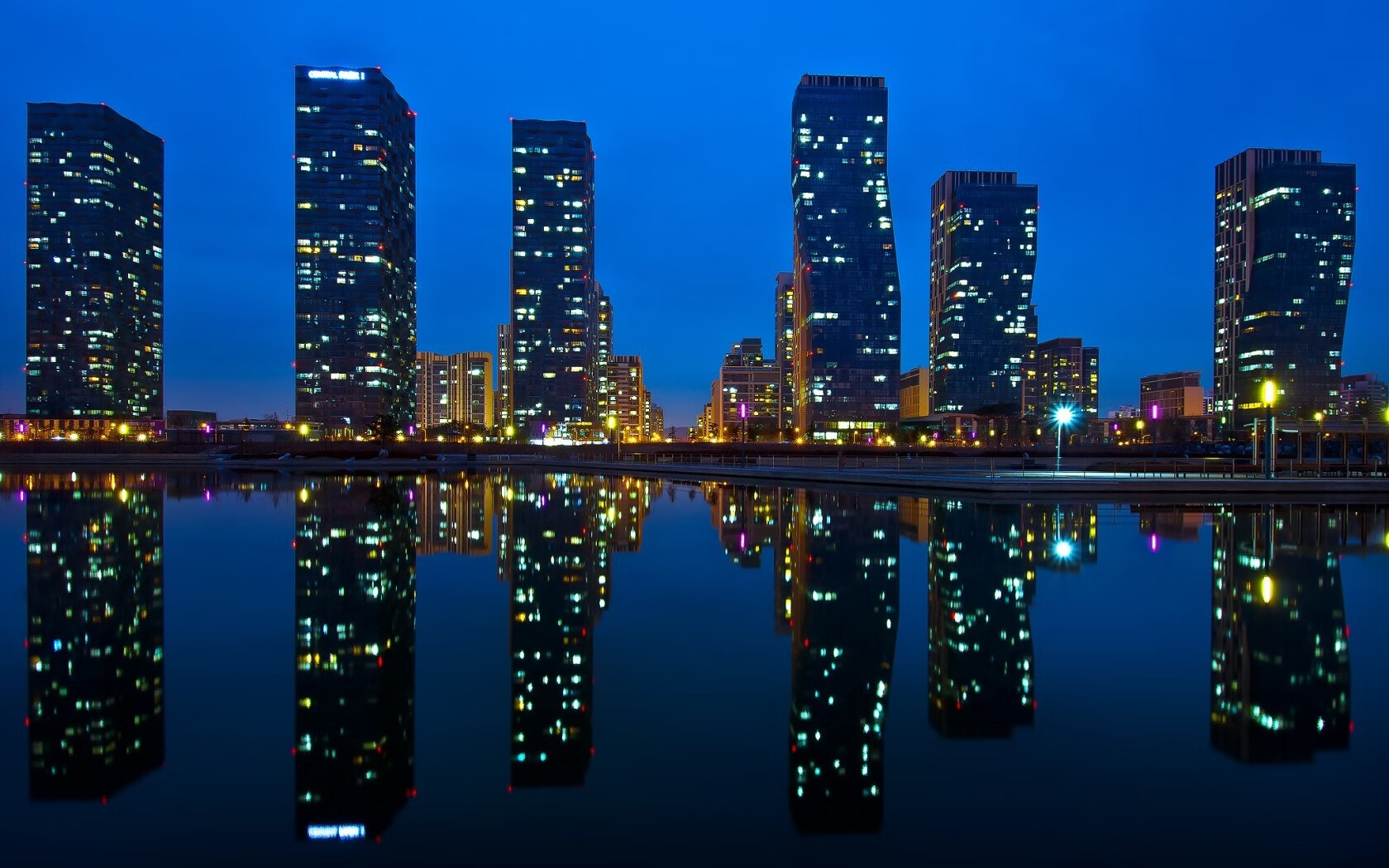 基米希接管年度焦点战，喀麦隆关键战突围皇马，诠释现代中场唯一性