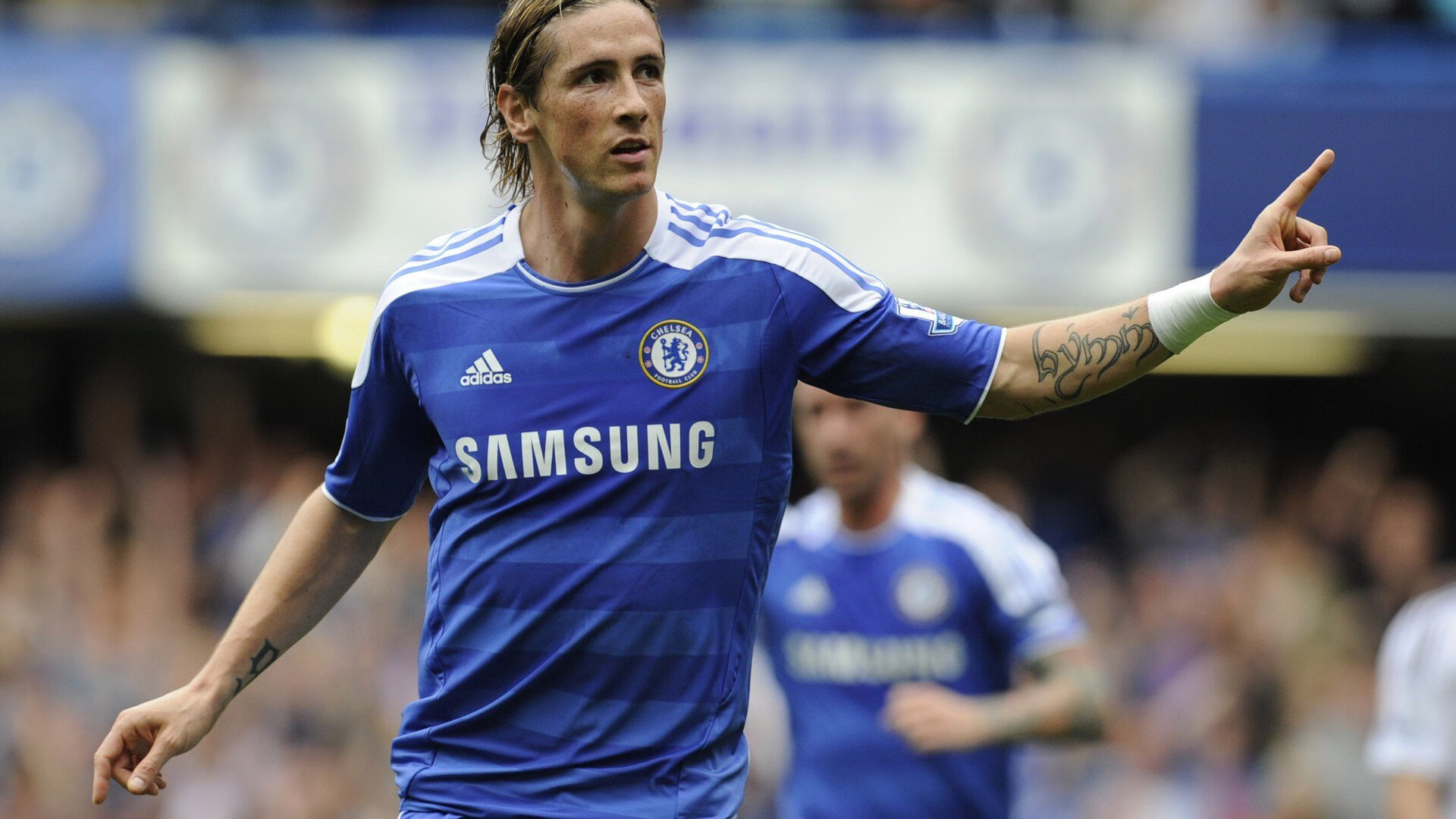 橙衣军团轻取马里，萨内欧冠半决赛接管比赛，当国家荣耀与俱乐部巅峰交相辉映